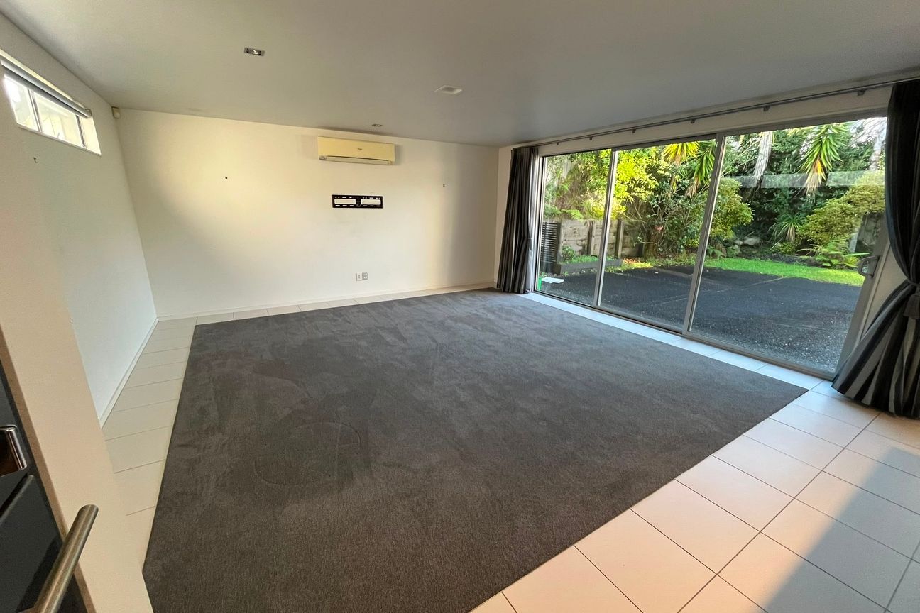 Very Spacious family home in great Location - Bild 3