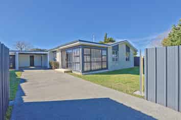 4 Amundsen Avenue, Flaxmere
