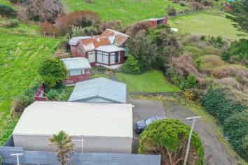 24 Ward Parade, Bluff