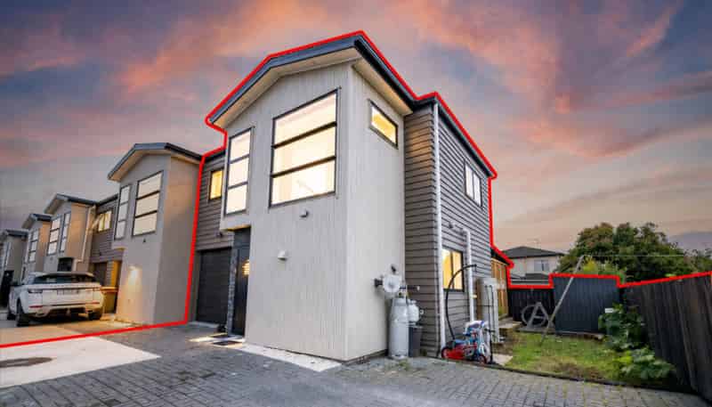 7/24 Watson Place, Papatoetoe