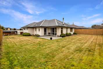 6 Rossall Crescent, Rolleston