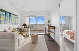D9/60 Masons Road, Oteha