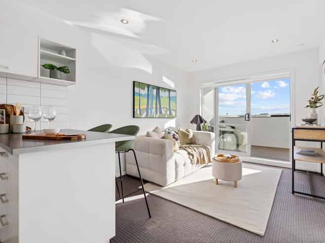 D9/60 Masons Road, Oteha