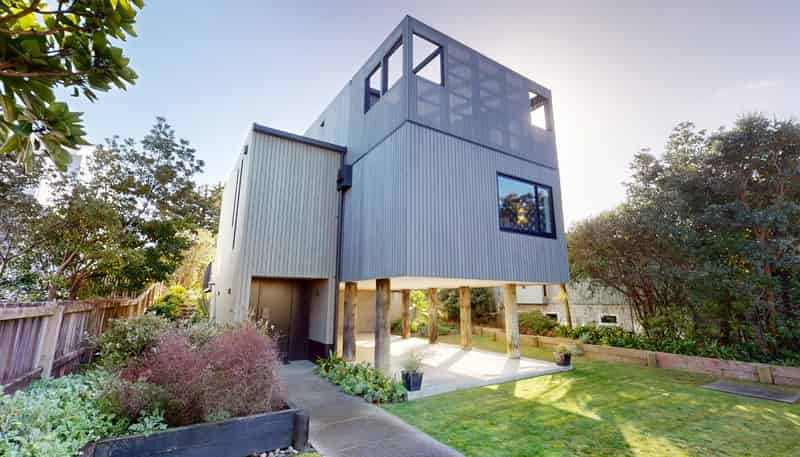 7 Tutere Street, Waikanae Beach
