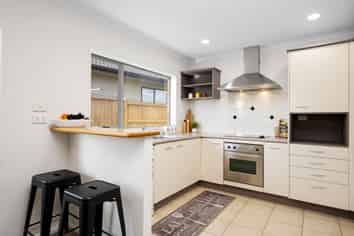 42 Rush Creek Drive, Westgate