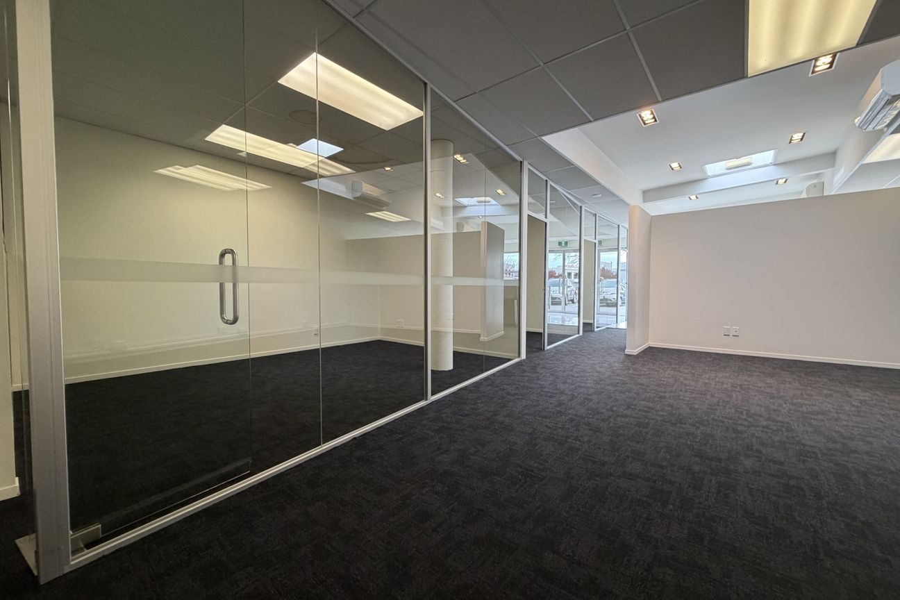 Quality Office Space Already Fit out - Vista 6