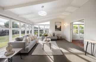16 St Pauls Road, Chartwell