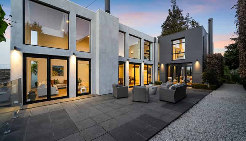 100 Glandovey Road, Fendalton