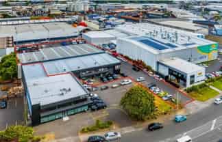 1,356sqm Warehouse + 1,634 sqm yard