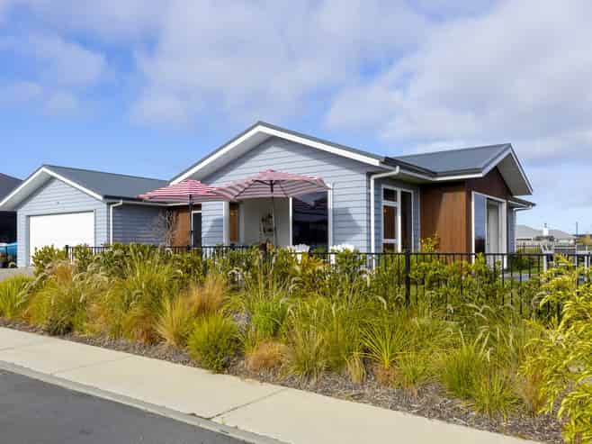 54 Ngaru Crescent, Wharewaka