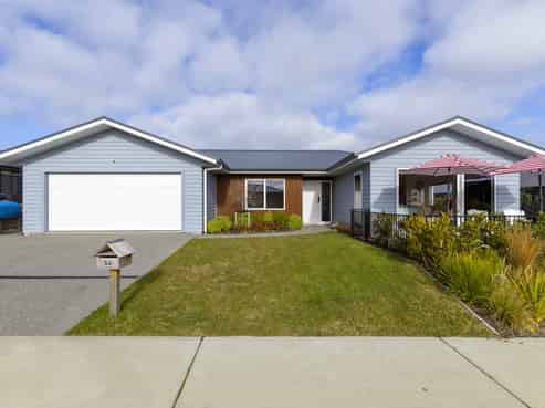 54 Ngaru Crescent, Wharewaka