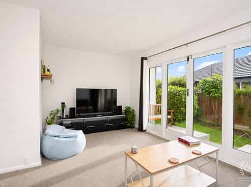 1/7 Aileen Place, Upper Riccarton