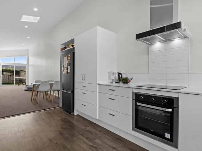 18B Komata Crescent, Papamoa