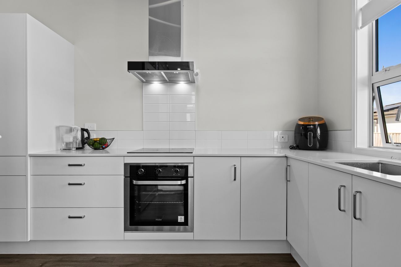A smart step into Papamoa - Vista 4