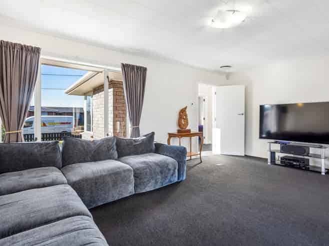 12 Wimborne Crescent, Aranui