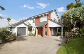 1/3 Antrim Grove, Bayview