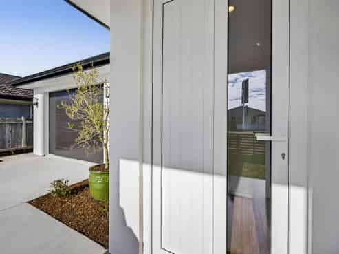 5 Manse Street, Hawera