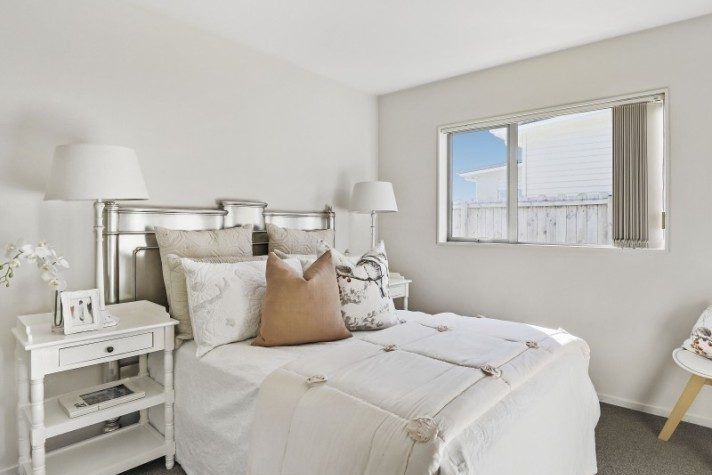Modern Family Living in the Heart of Addison - Widok 3