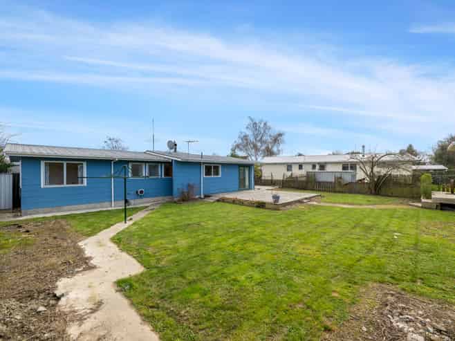 6 Watson Place, Springlands