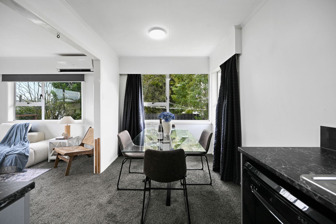 Start Smart In Dinsdale - Vista 5