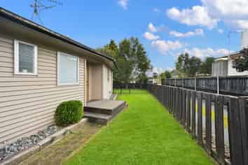 78 Amanda Avenue, Dinsdale