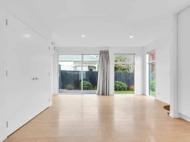 1/266 Selwyn Street, Spreydon