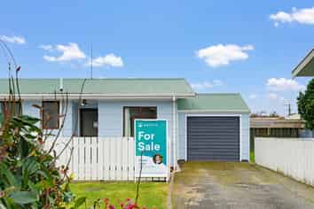 2C Roberts Avenue, Aramoho
