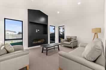 33 Crombie Avenue, Havelock North