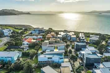 5 Boardwalk Lane, Seatoun