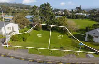 A and B/176 Mungavin Avenue, Cannons Creek