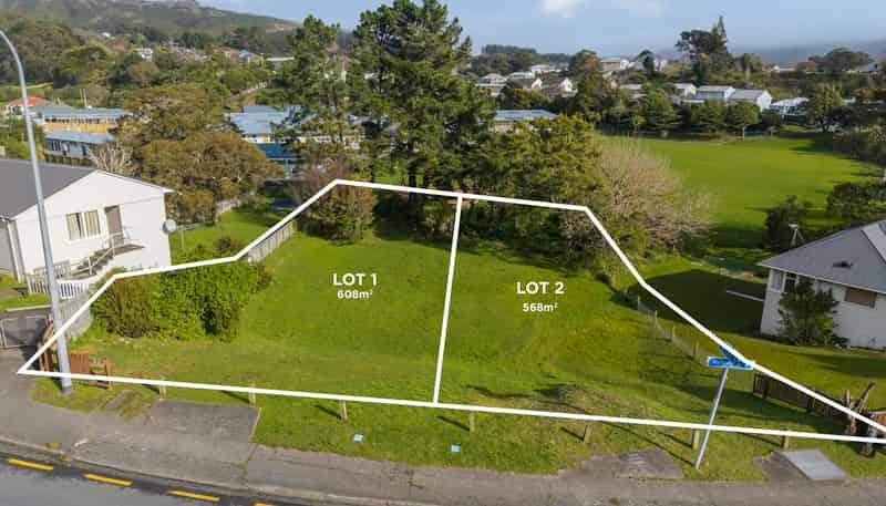 A and B/176 Mungavin Avenue, Cannons Creek
