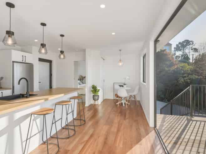 37 Aberdeen Road, Saint Clair