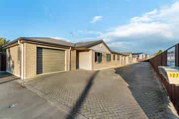 127A-E Massey Street, Frankton