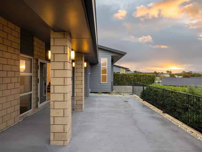 8 Amaril Lane, Flagstaff