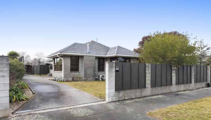 24 Kirner Street, Burwood