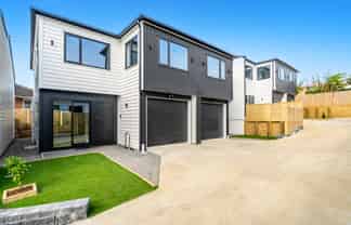 2/592 Massey Road, Mangere