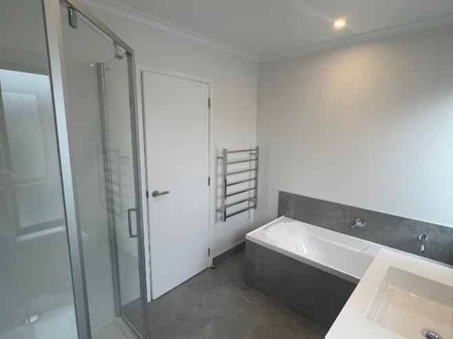 27A Henry Tayler Rise, Silverdale