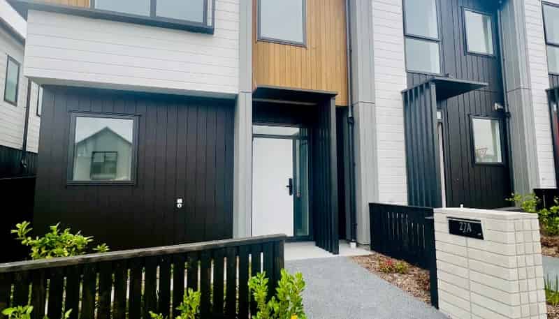 27A Henry Tayler Rise, Silverdale