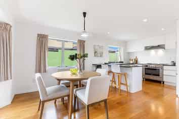 199B  Captain Springs Road, Onehunga