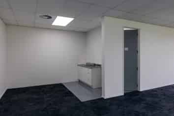 Versatile Warehouse Space in Prime Penrose Location