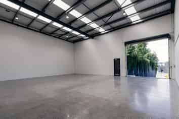 Versatile Warehouse Space in Prime Penrose Location