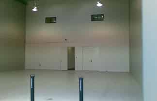 Warehouse Opportunity in the Heart of Penrose