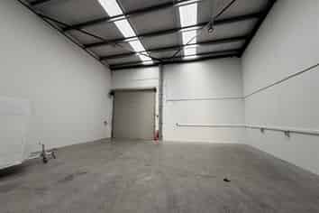 Warehouse Opportunity in the Heart of Penrose