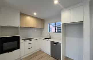 2/13 Brough Road, Manurewa