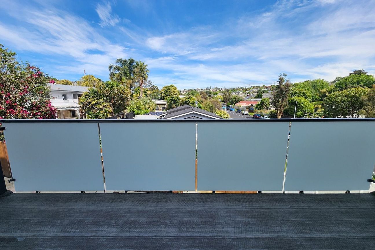 Maintenance Free 3 Bedroom Home with Study – pohled 3