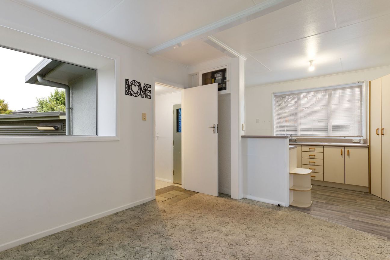 A smart investment on over 900 m² - Widok 4