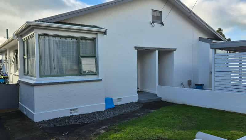 A/9 Paynter Avenue, Strandon