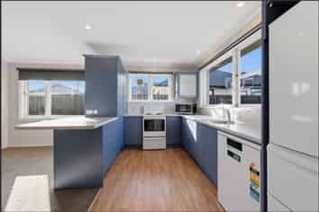 165A Bay View Road, South Dunedin