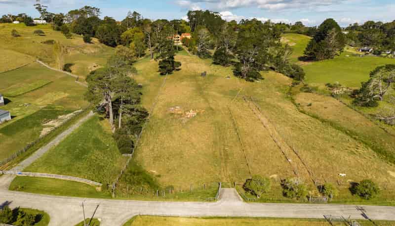 6 + 6a Pinestead Reach, Stillwater