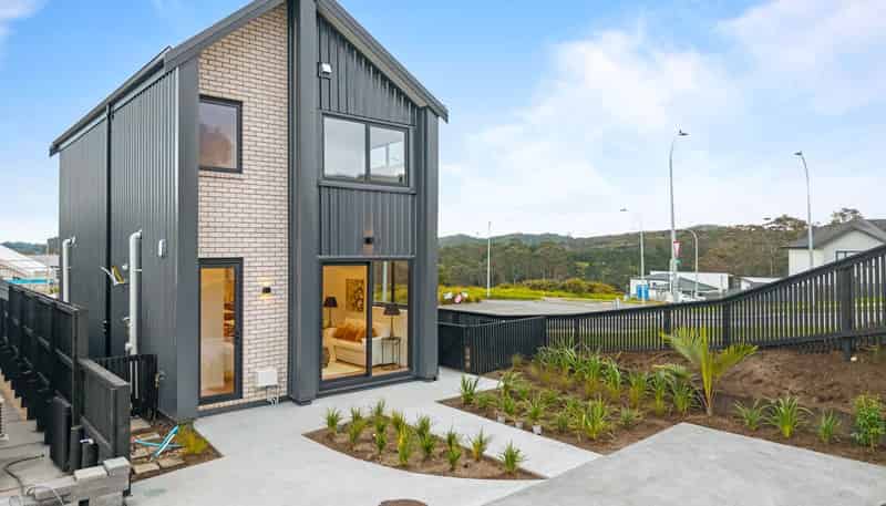 82  Awa Uru Road, Orewa